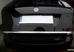 Listwa chrom na klapę bagażnika - VW Golf V