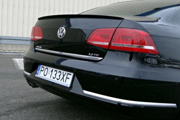 vw-volkswagen-passat-b7-sedan-10-15-strip-chrome-chromed-3m-protective-on-trunk-carrier (1)