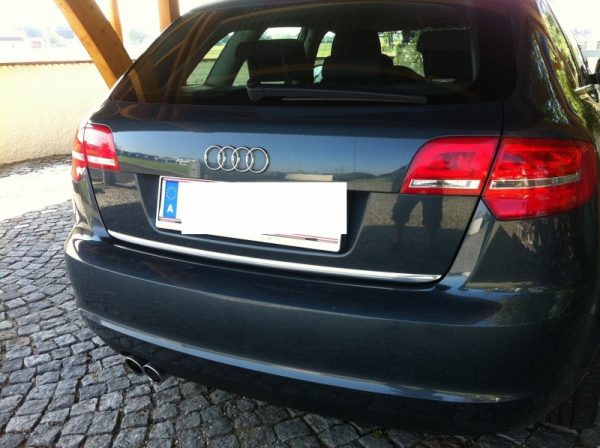 Chrome strip for AUDI B3 8PA - on the tailgate