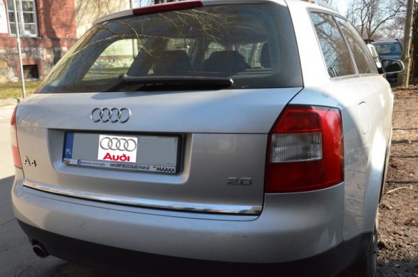 audi-a4-b6-estate-avant-00-04-strip-chrome-chromed-3m-protective-on-trunk-carrier (4)