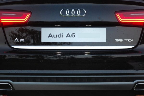 Chrome strip for AUDI rear doors - A6 C7 Estate from 2011