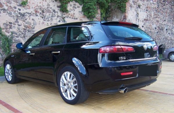 alfa-romeo-159-sw-kombi-listwa-chrom-chromowana-3m-ochronna-na-klape-bagaznika (2)