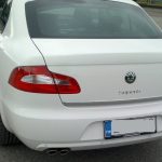 skoda-superb-ii-hb-08-15-listwa-chrom-chromowana-3m-ochronna-na-klape-bagaznika – 5