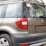 skoda-yeti-i-09-14-listwa-chrom-chromowana-3m-ochronna-na-klape-bagaznika – 2