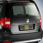 skoda-yeti-i-09-14-listwa-chrom-chromowana-3m-ochronna-na-klape-bagaznika – 4