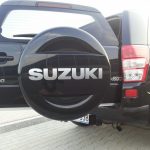 suzuki-grand-vitara-ii-3d-5d-05-14-listwa-chrom-chromowana-3m-ochronna-na-klape-bagaznika – 5