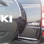 suzuki-grand-vitara-ii-3d-5d-05-14-listwa-chrom-chromowana-3m-ochronna-na-klape-bagaznika – 7