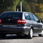 volvo-v40-95-04-listwa-chrom-chromowana-3m-ochronna-na-klape-bagaznika – 3