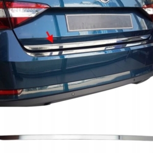 SKODA SUPERB 3 HB Listwa Chromowana spojler klapę