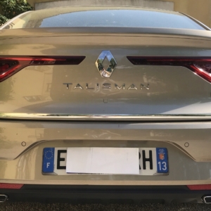 Renault Talisman Sedan - LISTWA CHROM na Klapę