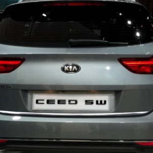 Kia Cee'd III Kombi LISTWA CHROM na Klapę bagażnik