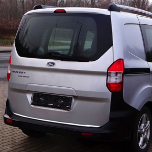 Ford TRANSIT COURIER 2014- LISTWA CHROM na Klapę