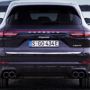 Porsche Cayenne III 2017+ Listwa CHROM na Klapę